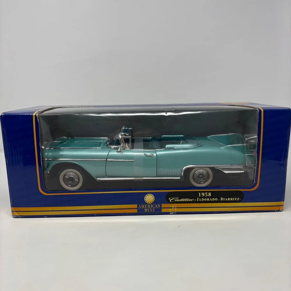 1958 Cadillac Eldorado Biarritz 1:18 American Mint Diecast Model Car Teal